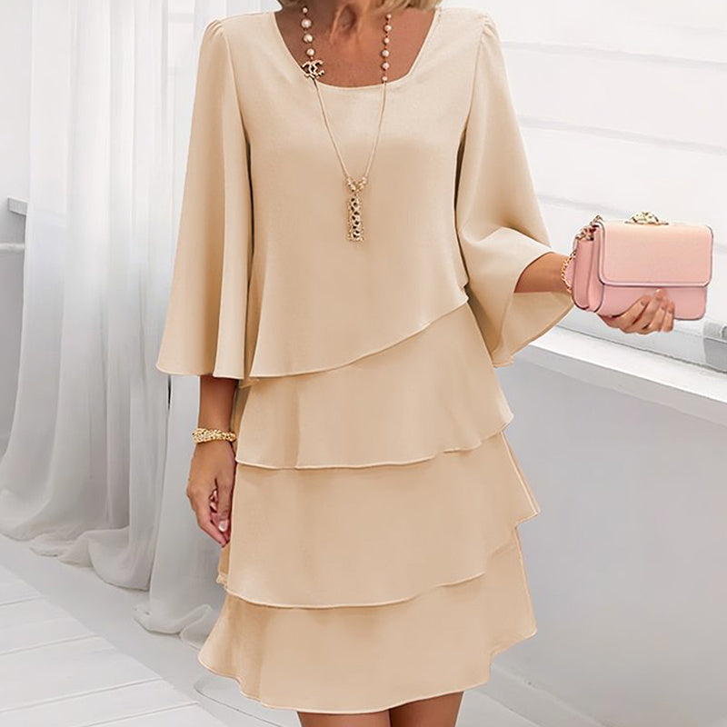 Effortless Elegance: The Charm of Tiered Layered Midi Dresses
