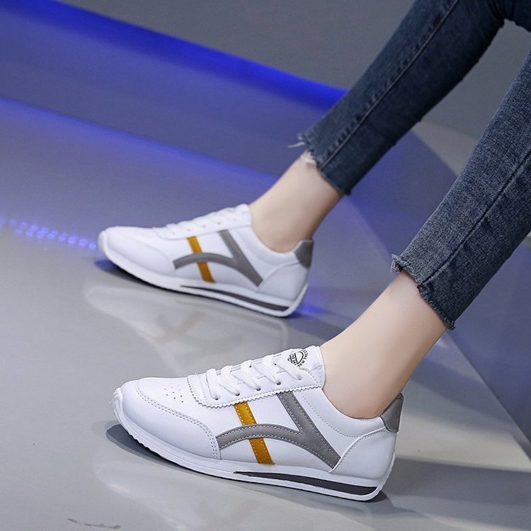 Women's Preppy Lace-Up Comfort Sneakers