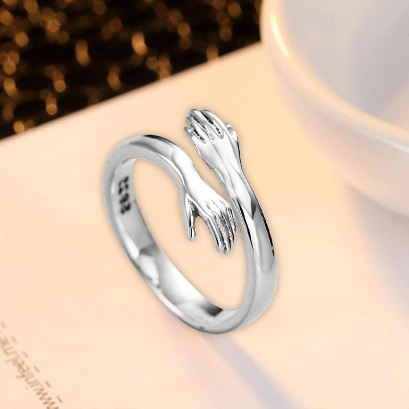 Couple Hug Ring - Koyers