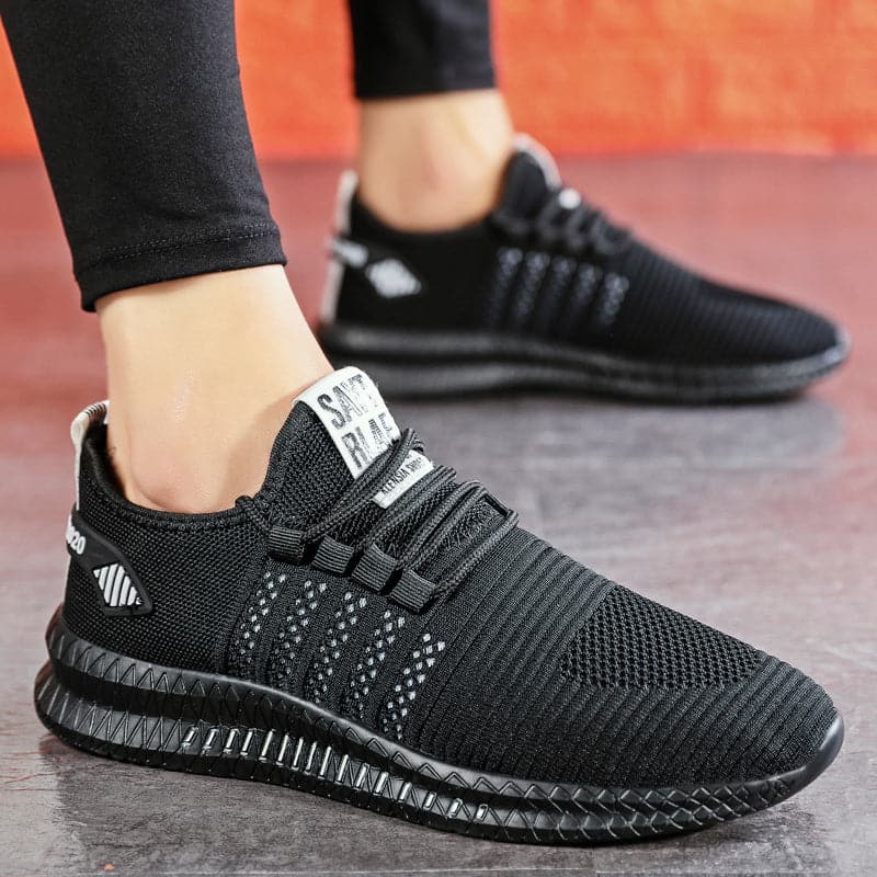 Fashion Sneakers Lightweight Men Walking Shoes - Koyers