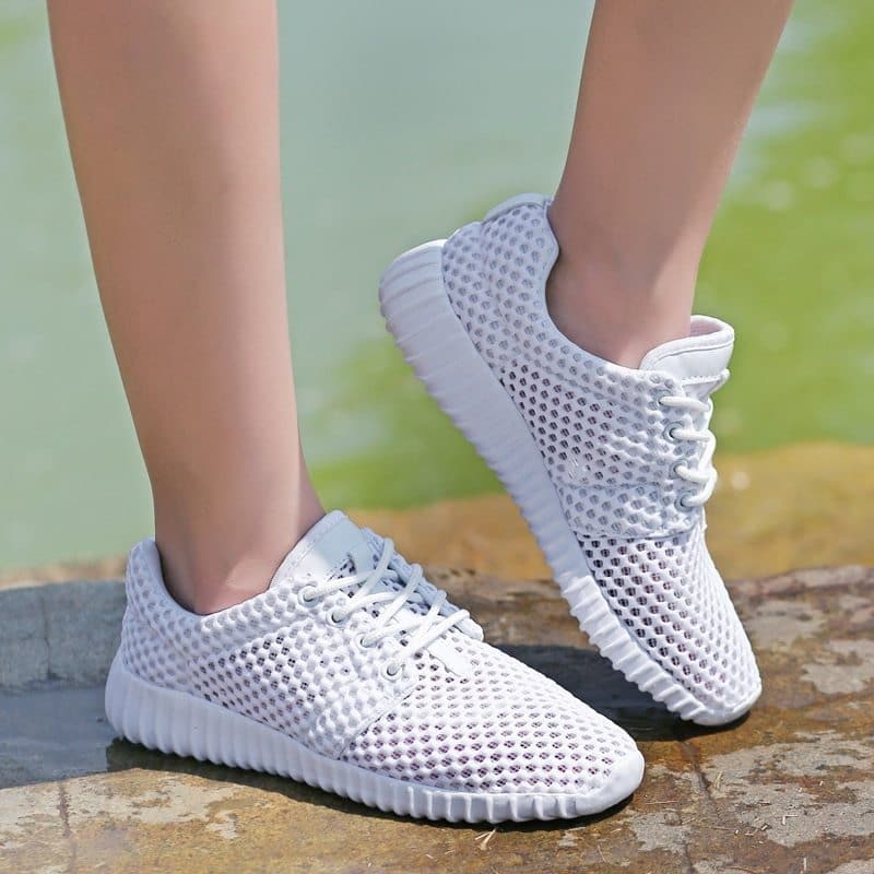 Fashionable Lightweight Mesh Sneakers - Koyers