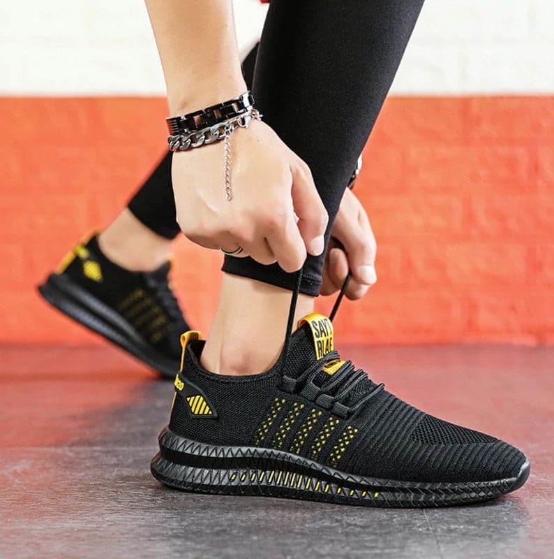 Fashion Sneakers Lightweight Men Walking Shoes - Koyers