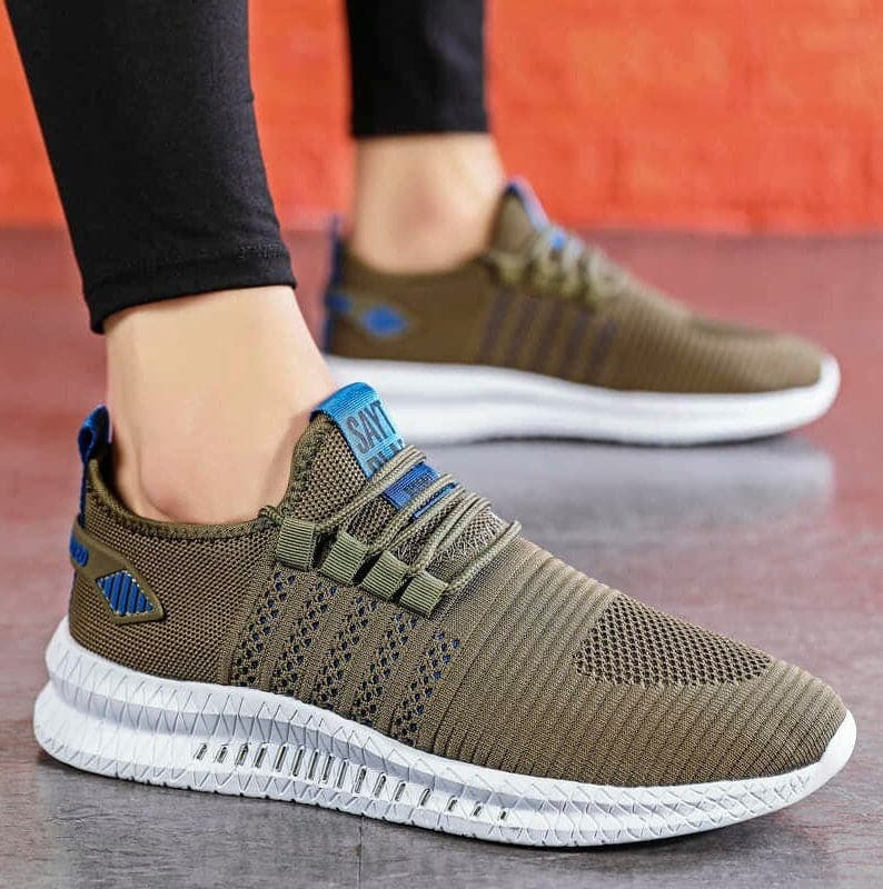 Fashion Sneakers Lightweight Men Walking Shoes - Koyers