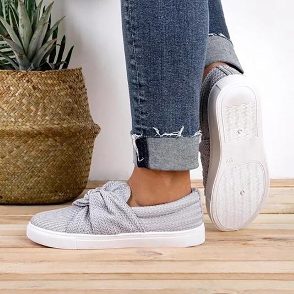 Women Knitted Twist Slip On Loafers - Koyers