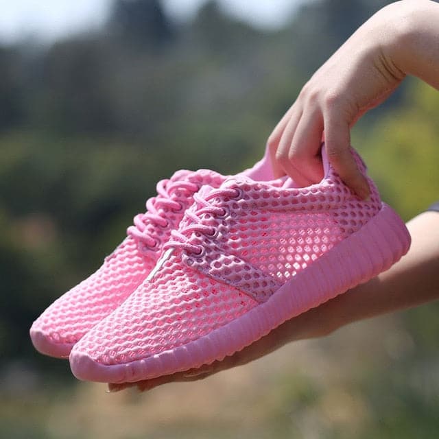 Fashionable Lightweight Mesh Sneakers - Koyers