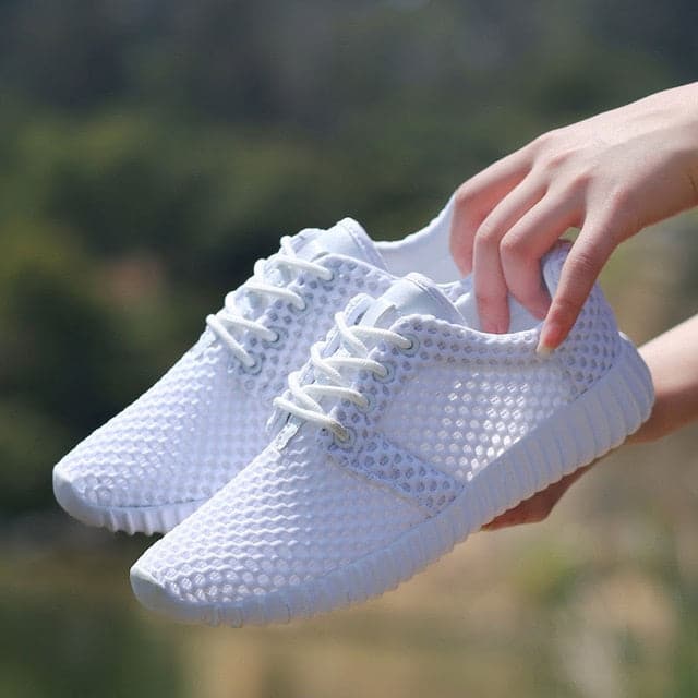 Fashionable Lightweight Mesh Sneakers - Koyers