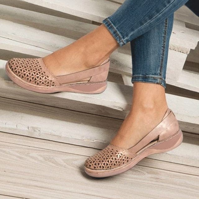 Round Toe Hollow-Out Breathable Flat Sandals - Koyers