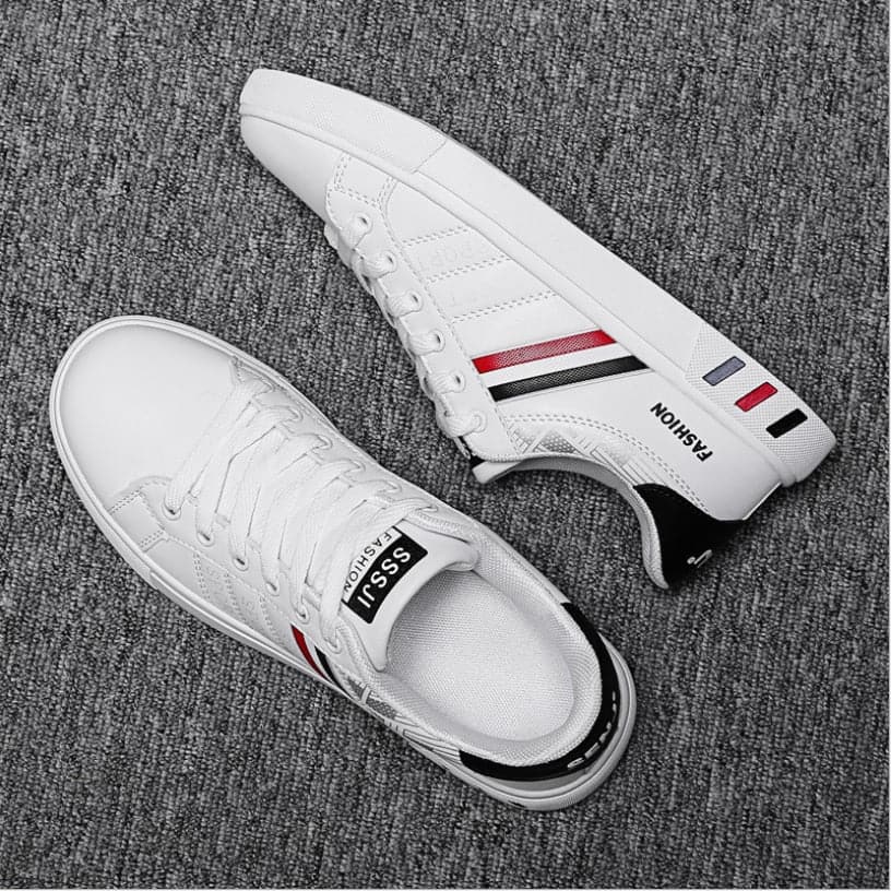 Sleek Comfortable Men Sneakers - Koyers